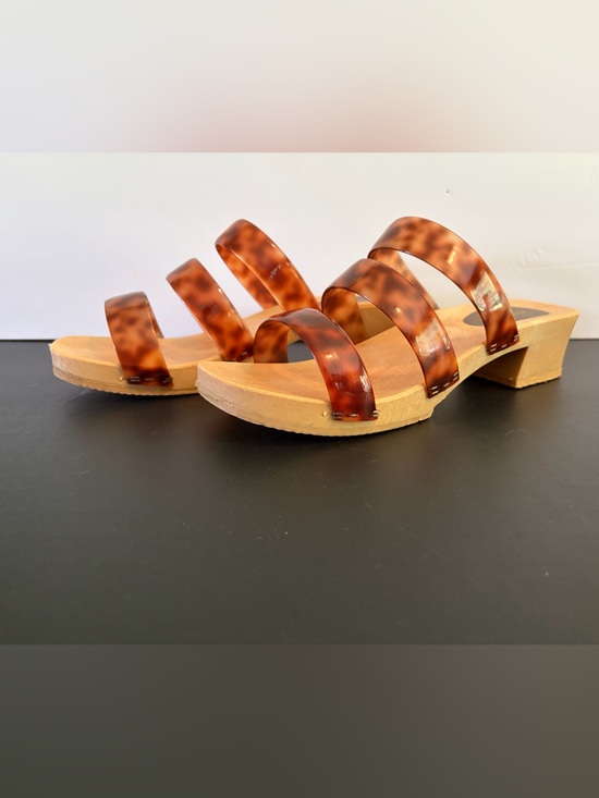 Romano Shoes - Vintage Italian made wooden slides with triple tortoiseshell Vinyl/Lucite Straps
